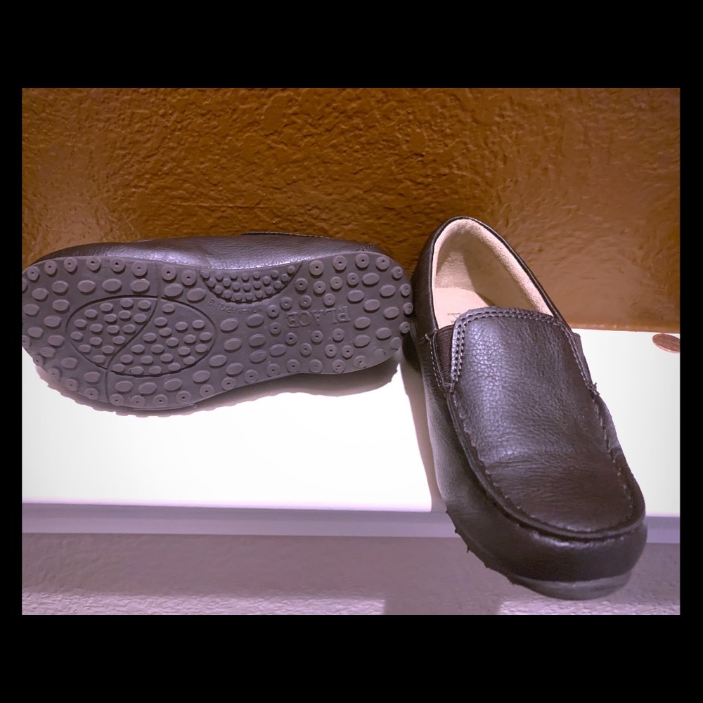 Children's place dress shoes